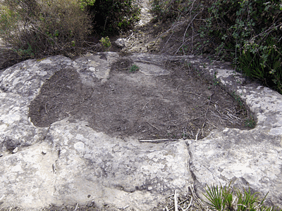 Tumbas antropomorfas.